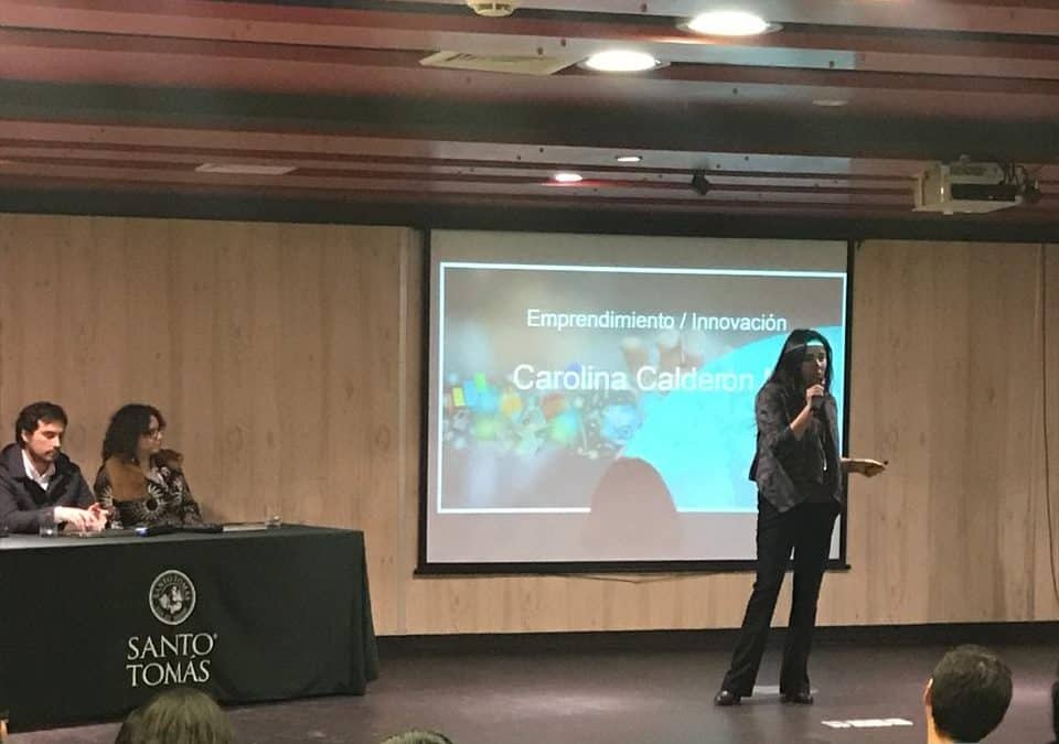 Carolina Calderon en Foro emprendimiento Valdivia